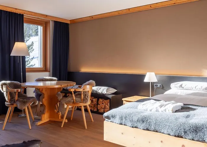 Aparthotel Appartments Cervus St. Moritz